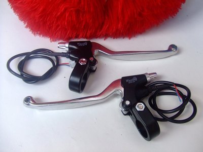 一淘網名優產品推薦 五星全鋁剎車把與蓄電池，購就省錢，安全隨行